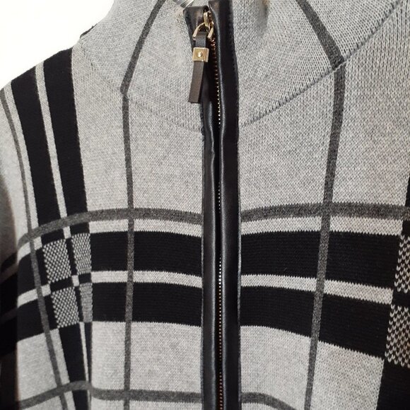 RAFAELLA Gray Plaid Zippered Heavy Sweater Poncho; Faux Leather Closure; Size M - Picture 4 of 6